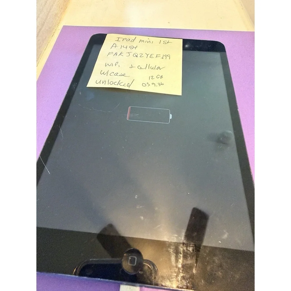 Apple iPad mini 1st Gen A1454 • Wi‑Fi + 4G • 7.9
